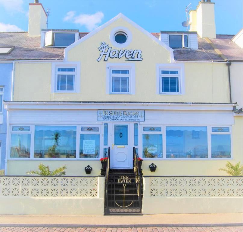 The Haven Hotel Holyhead Kültér fotó